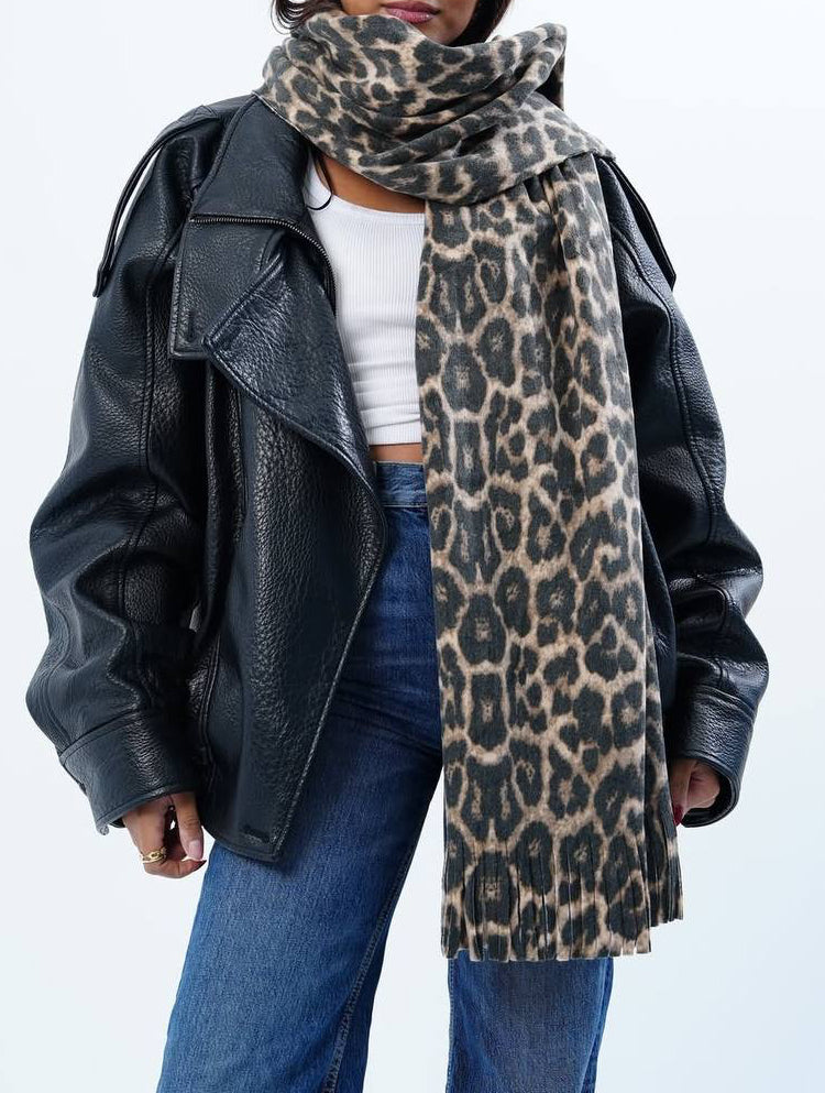 Leopard scarf