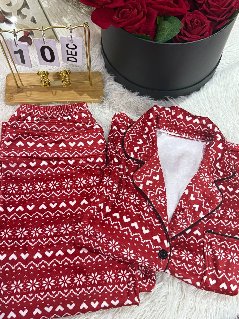 Snowflakes & hearts pyjama