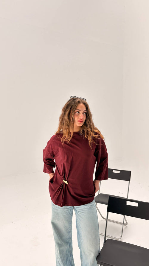 Chic Brooch Tee