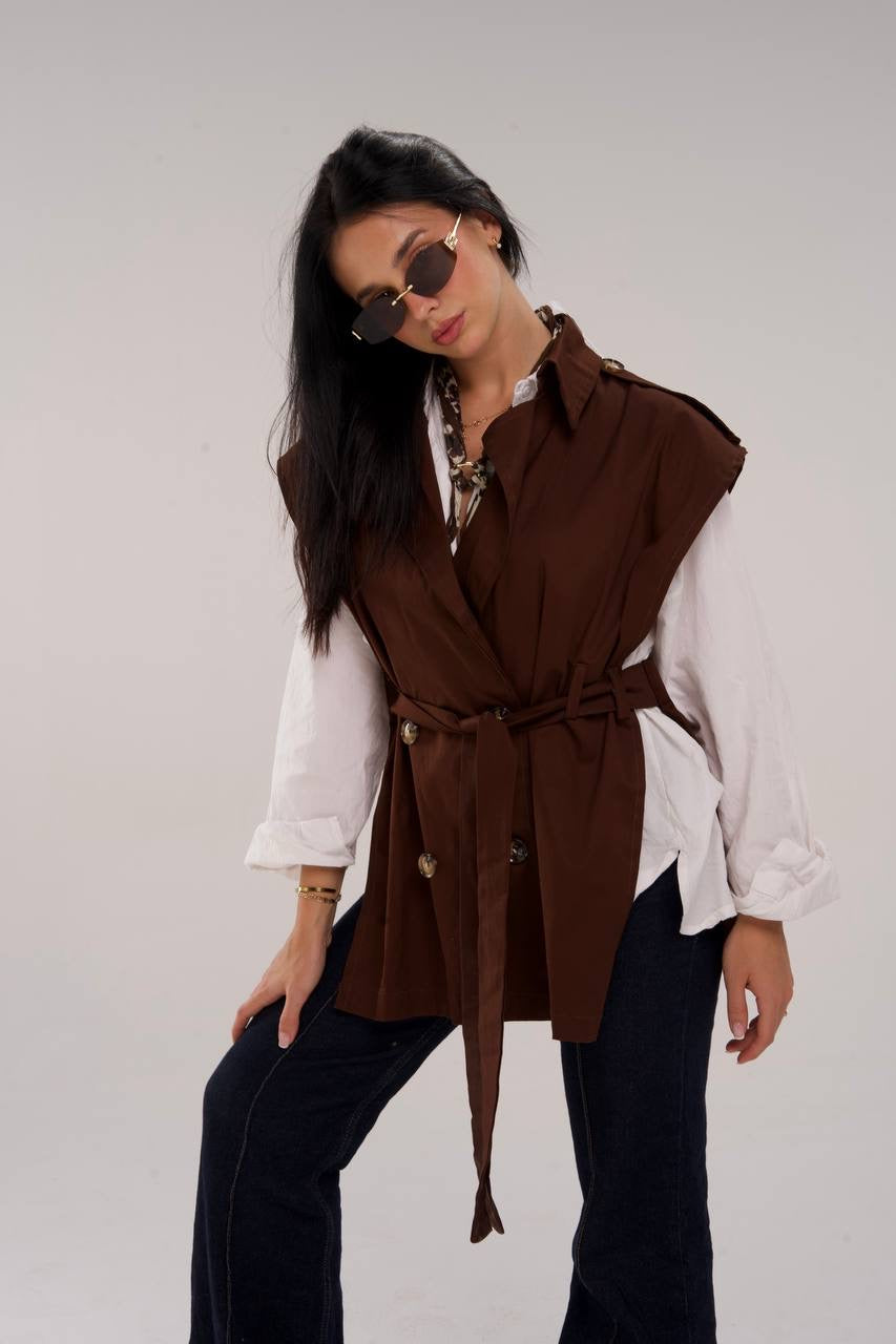 SLEEVELESS TRENCH COAT
