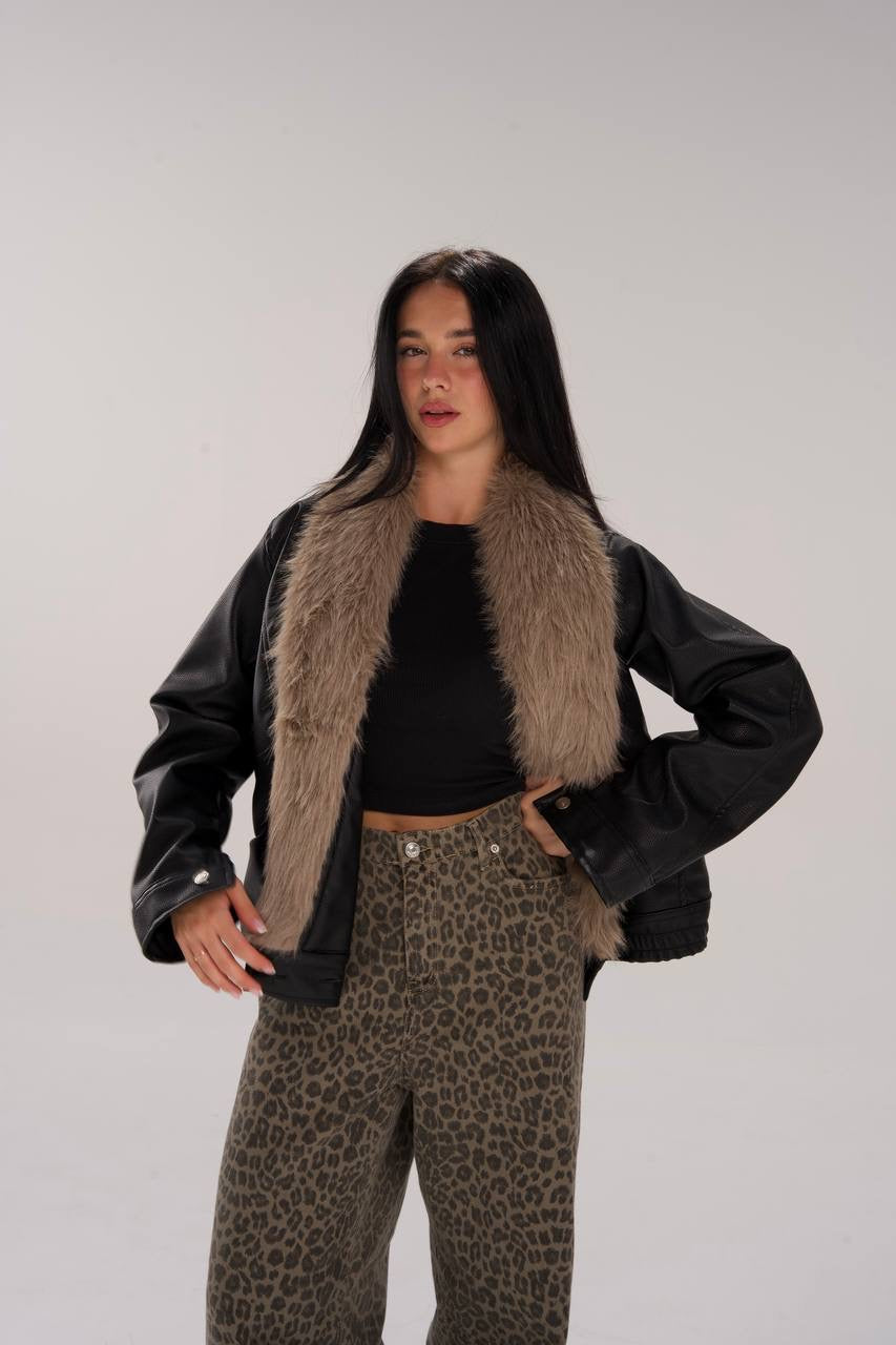 FUR COLLAR LEATHER JACKET