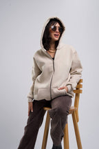 ESSENTIAL ZIP HOODIE