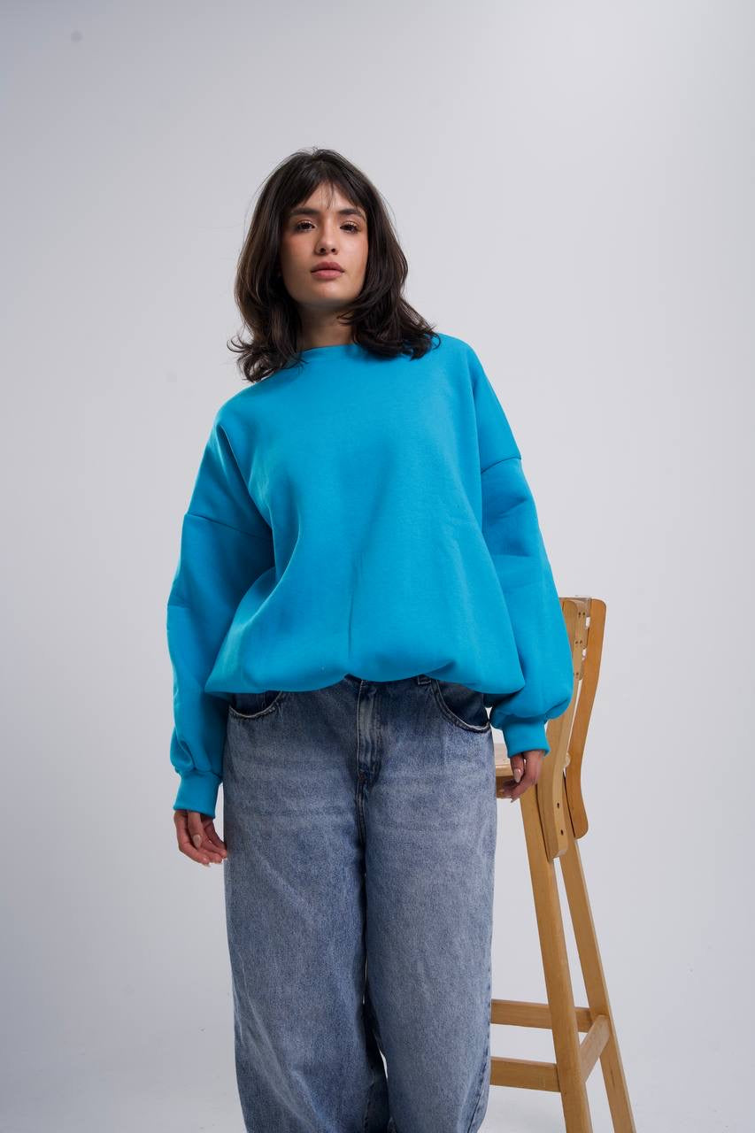 ESSENTIAL SWEATSHIRT