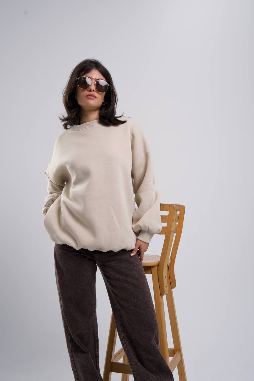 ESSENTIAL SWEATSHIRT