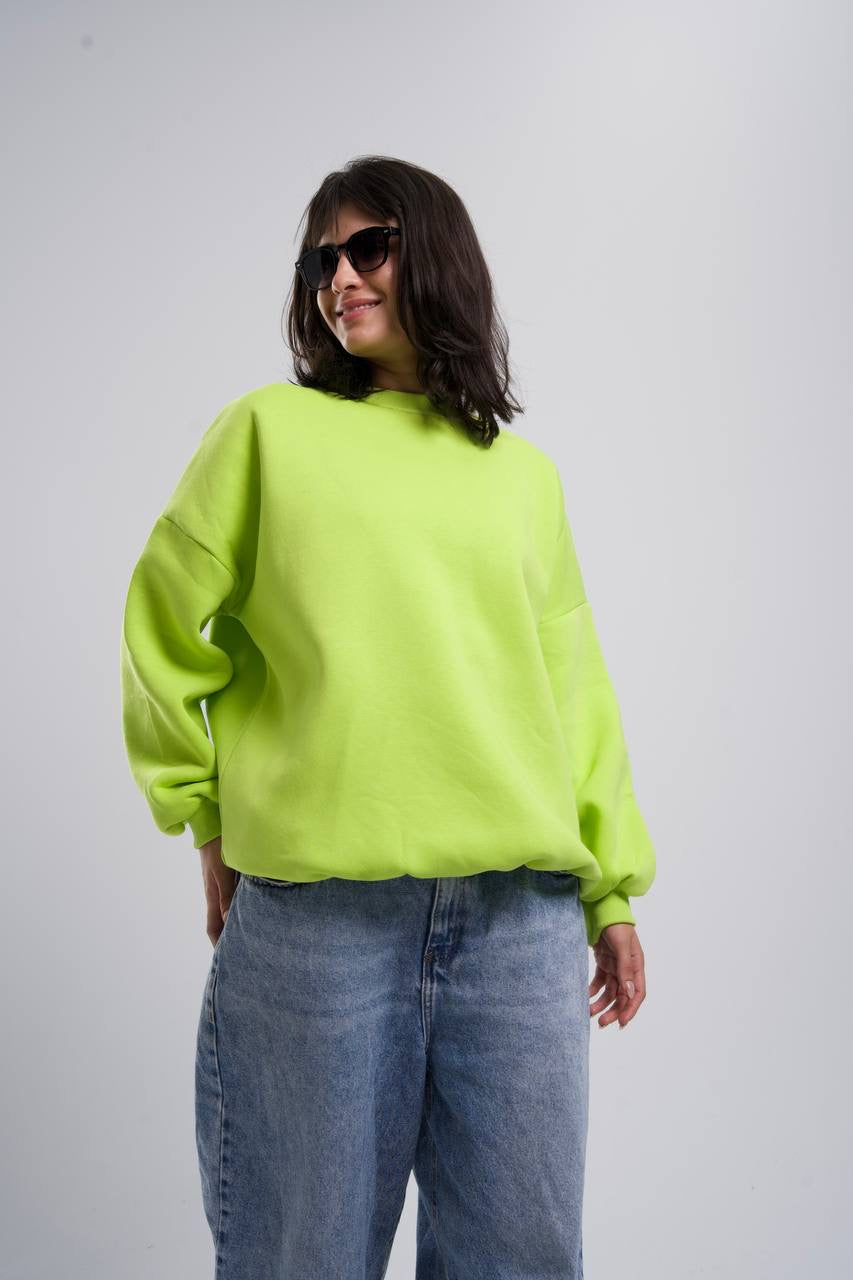 ESSENTIAL SWEATSHIRT